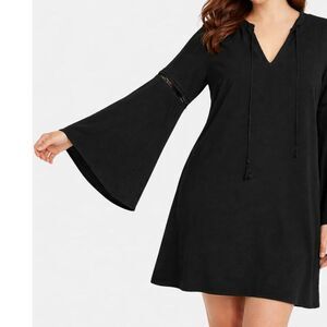 Oh My Love Black Shift Dress Bell Sleeve V Neck Tunic Polyester BoHo Size M/L